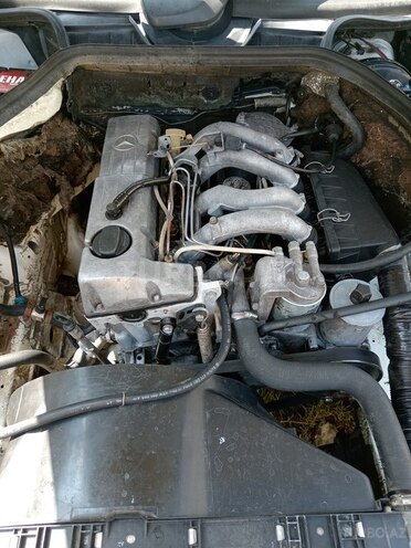 Mercedes E 200 d 2016, 123,456 km - 2.0 л - Sabirabad