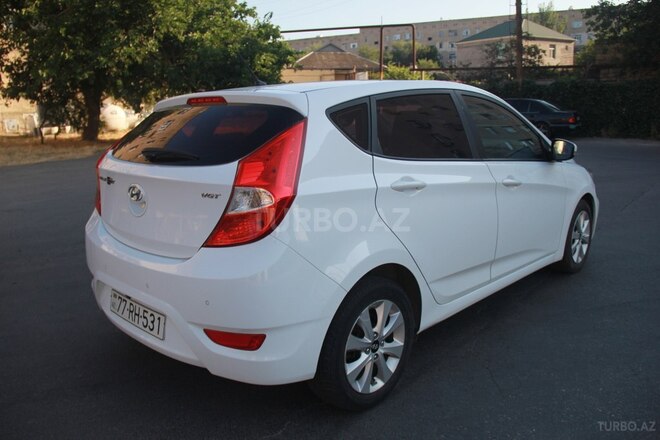 Hyundai Accent 2016, 198,000 km - 1.6 l - Bakı