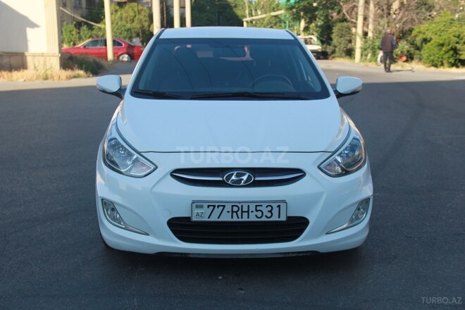 Hyundai Accent 2016, 198,000 km - 1.6 l - Bakı