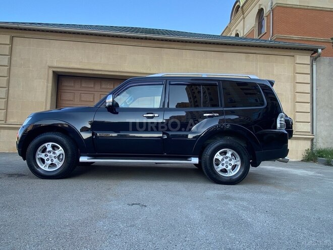 Mitsubishi Pajero 2007, 196,000 km - 3.0 л - Bakı