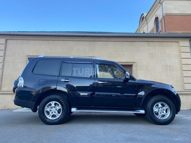 Mitsubishi Pajero 2007, 196,000 km - 3.0 л - Bakı