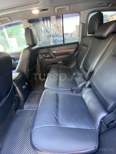 Mitsubishi Pajero 2007, 196,000 km - 3.0 л - Bakı