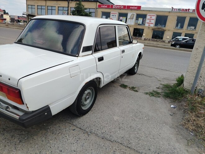 LADA (VAZ) 2107 2003, 75,000 km - 1.6 l - Quba