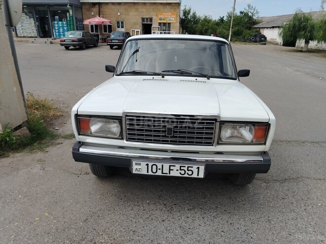 LADA (VAZ) 2107 2003, 75,000 km - 1.6 l - Quba