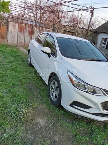 Chevrolet Cruze 2018, 169,221 km - 1.4 л - Qax