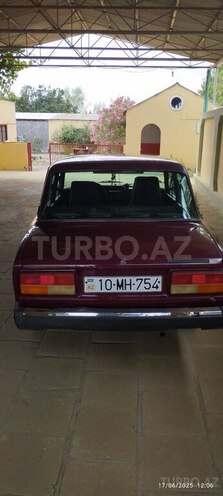 LADA (VAZ) 2107 2004, 50,000 km - 1.6 l - Salyan