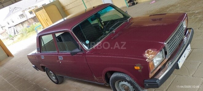 LADA (VAZ) 2107 2004, 50,000 km - 1.6 l - Salyan