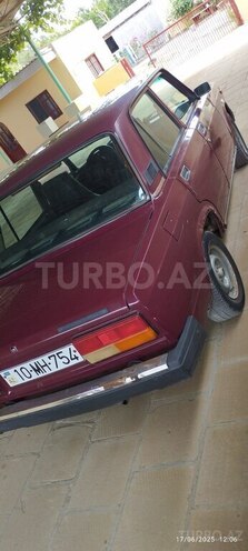 LADA (VAZ) 2107 2004, 50,000 km - 1.6 l - Salyan