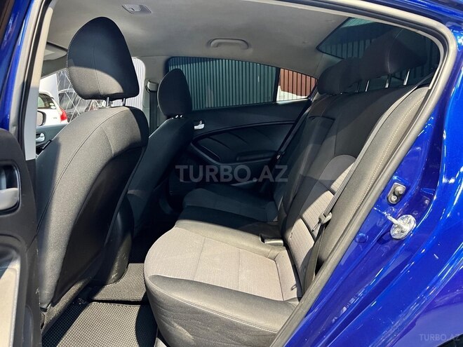 Kia Cerato-15