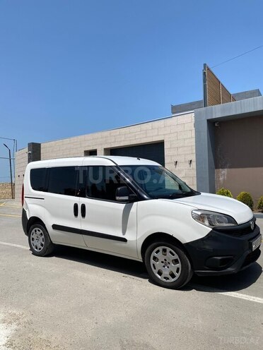 Fiat Doblo 2015, 140,000 km - 1.4 l - Bakı