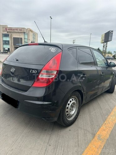 Hyundai i30 2008, 242,000 km - 1.4 l - Bakı