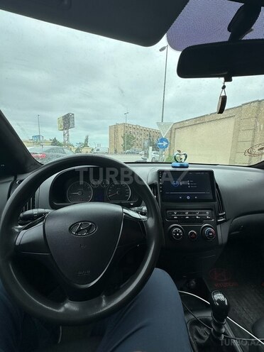 Hyundai i30 2008, 242,000 km - 1.4 l - Bakı