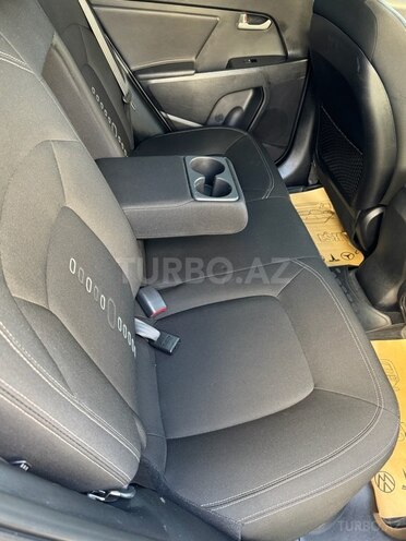 Kia Sportage-16