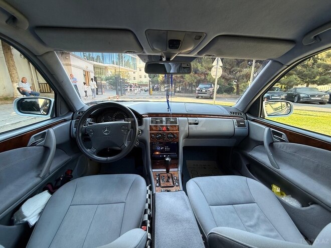 Mercedes E 220 d 2000, 414,000 km - 2.2 л - Bakı
