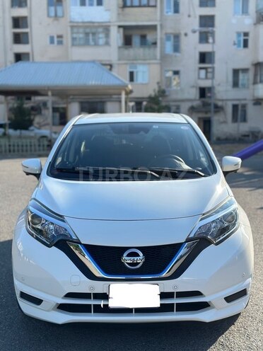 Nissan Note-1