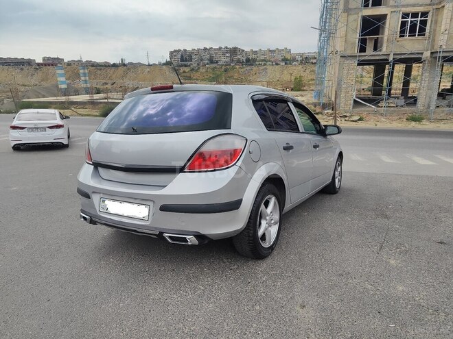 Opel Astra 2006, 370,000 km - 1.3 l - Bakı
