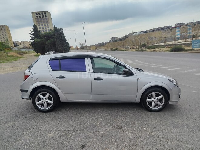 Opel Astra 2006, 370,000 km - 1.3 l - Bakı