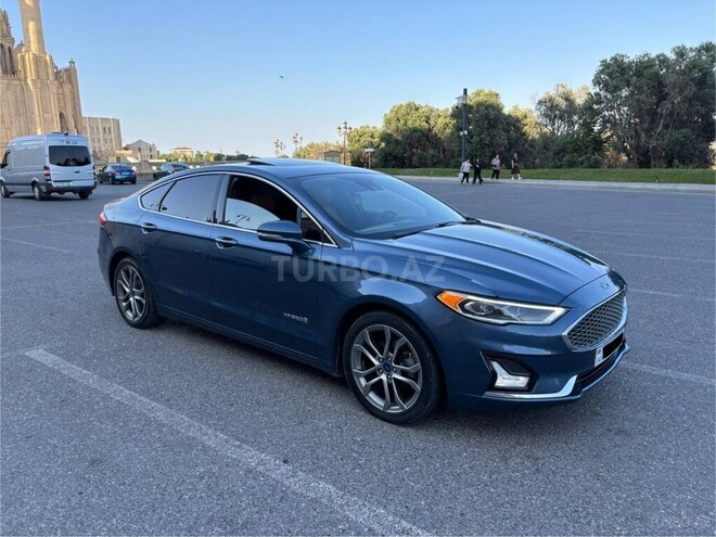 Ford Fusion (North America) 2019, 157,000 km - 2.0 л - Bakı
