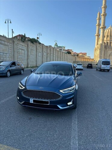 Ford Fusion (North America) 2019, 157,000 km - 2.0 л - Bakı