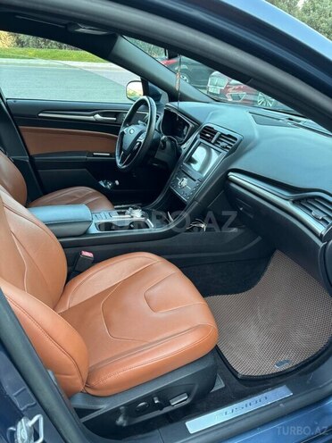 Ford Fusion (North America) 2019, 157,000 km - 2.0 л - Bakı
