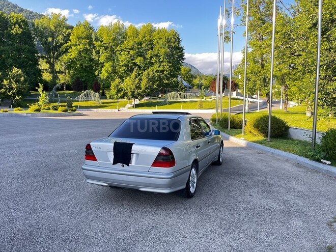 Mercedes C 200 1997, 286,500 km - 2.0 l - Qəbələ