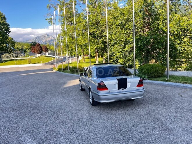 Mercedes C 200 1997, 286,500 km - 2.0 l - Qəbələ