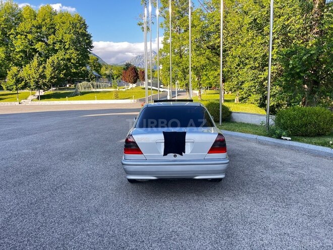 Mercedes C 200 1997, 286,500 km - 2.0 l - Qəbələ