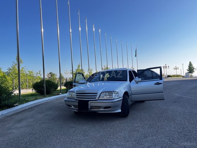 Mercedes C 200 1997, 286,500 km - 2.0 l - Qəbələ