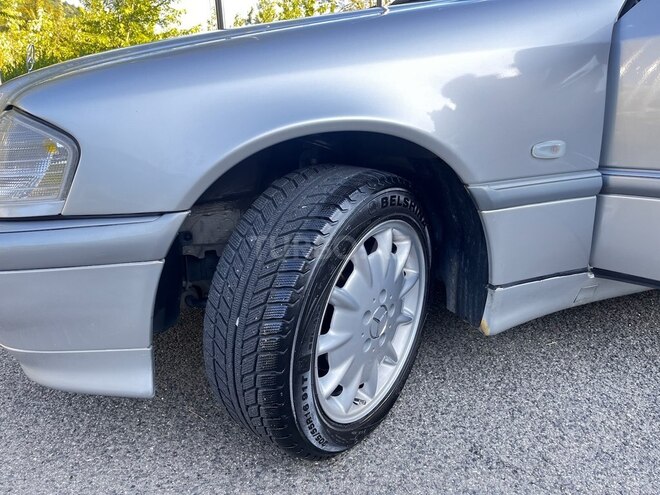 Mercedes C 200 1997, 286,500 km - 2.0 l - Qəbələ