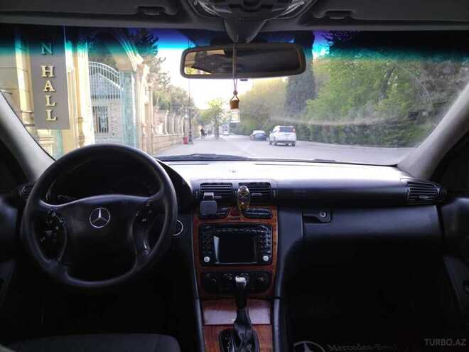 Mercedes C 220 d 2001, 361,000 km - 2.2 l - Bakı