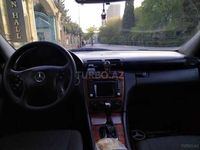 Mercedes C 220 d 2001, 361,000 km - 2.2 l - Bakı