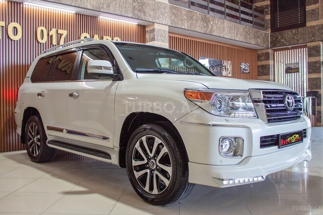 Toyota Land Cruiser-3