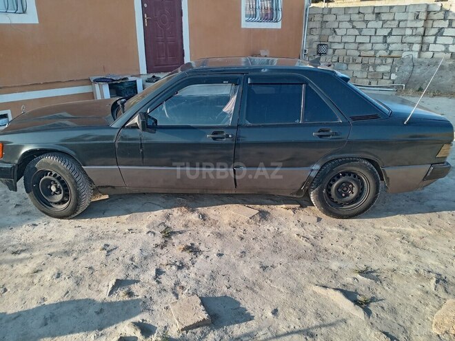 Mercedes 190 1990, 41,539 km - 2.0 l - Bakı
