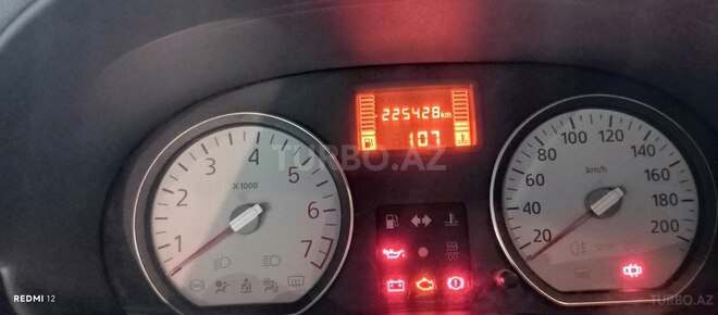 Dacia Logan 2010, 235,400 km - 1.5 l - Bakı