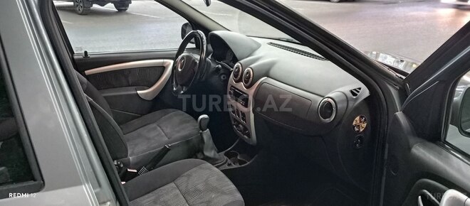 Dacia Logan 2010, 235,400 km - 1.5 l - Bakı