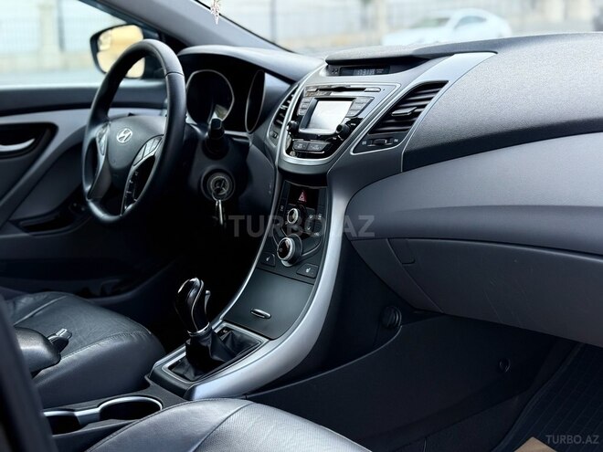 Hyundai Elantra 2014, 227,700 km - 1.8 l - Bakı