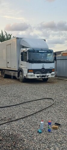 Mercedes Atego 817 1999, 423,598 km - 4.3 l - Masallı