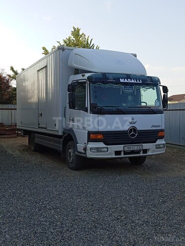 Mercedes Atego 817 1999, 423,598 km - 4.3 l - Masallı