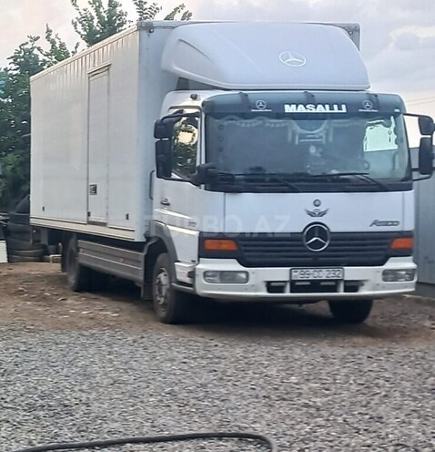 Mercedes Atego 817 1999, 423,598 km - 4.3 l - Masallı