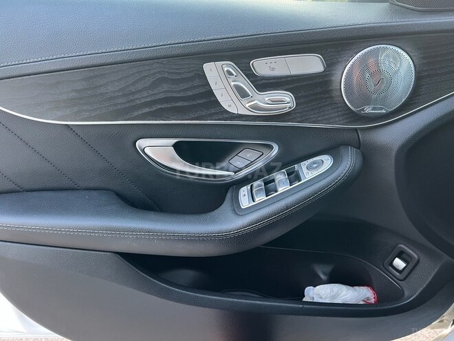 Mercedes C 300 2015, 170,000 km - 2.0 л - Sumqayıt