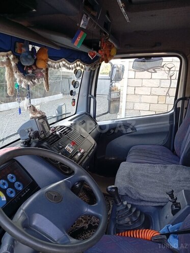 Mercedes Atego 817 1999, 423,598 km - 4.3 l - Masallı