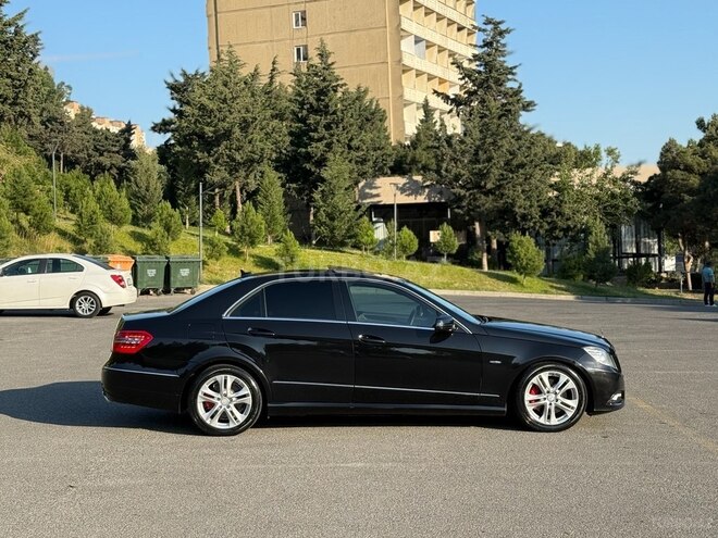 Mercedes E 350 2009, 175,000 km - 3.5 l - Bakı