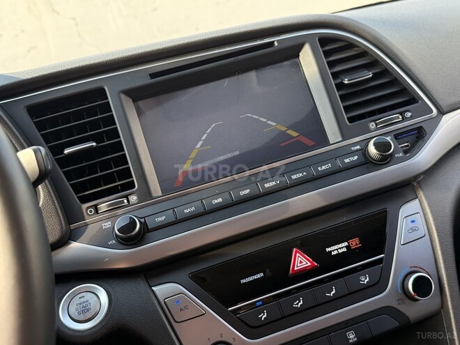 Hyundai Avante 2017, 151,000 km - 1.6 л - Bakı
