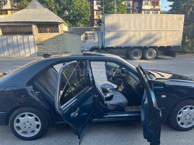 Mercedes E 220 d 1996, 350,000 km - 2.2 l - Mingəçevir