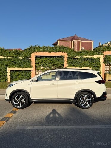 Toyota Rush 2021, 105,000 km - 1.6 l - Bakı