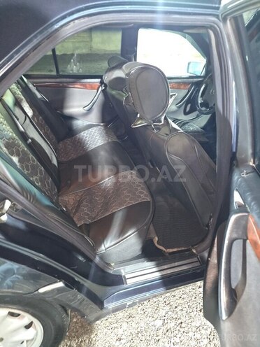 Mercedes C 220 d 1999, 293,939 km - 2.2 л - Bakı