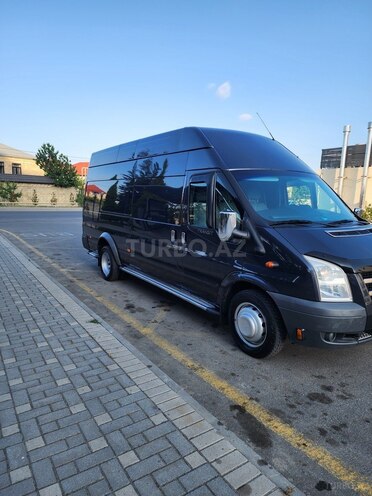 Ford Transit 2010, 246,000 km - 2.4 l - Quba