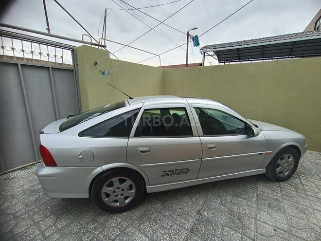 Opel Vectra 2000, 345,000 km - 1.8 л - Sumqayıt