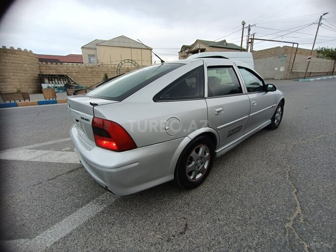 Opel Vectra 2000, 345,000 km - 1.8 л - Sumqayıt