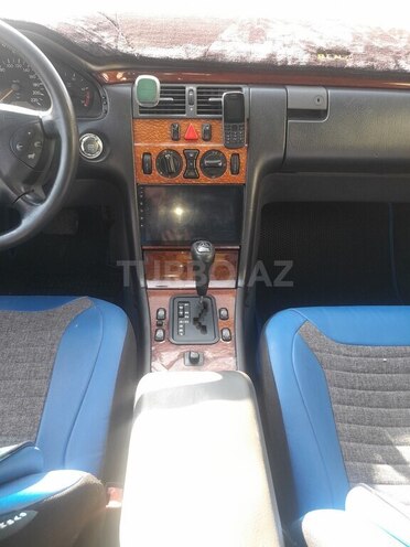 Mercedes E 290 1996, 395,000 km - 2.9 l - Xırdalan